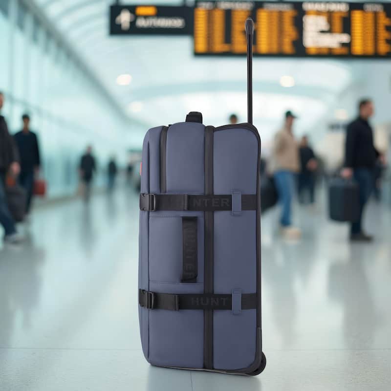 Hunter Stormhaul 25" Rolling Duffle Luggage Bag
