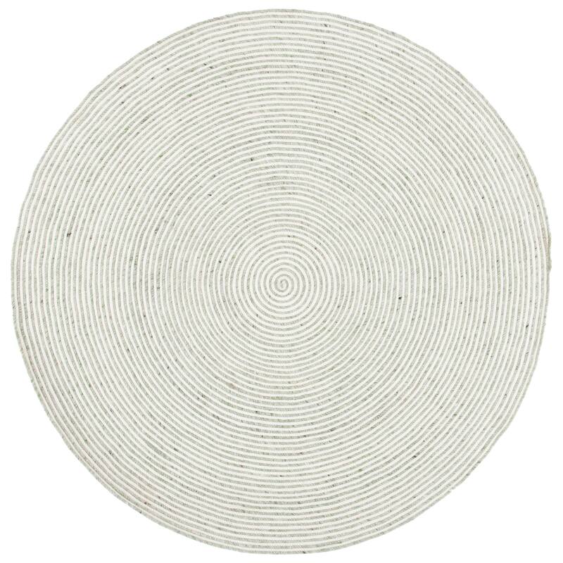 SAFAVIEH, Handmade Braided Bahrie Wool Rug - 6' Round - Green/Ivory
