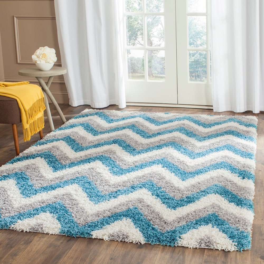 SAFAVIEH Kids Shag Nikki Nursery Playroom 2-inch Thick Rug