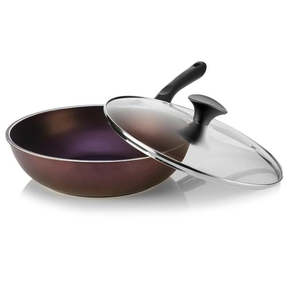 https://ak1.ostkcdn.com/images/products/is/images/direct/36eea66dd2b217823cb1131fe405ff143a1428b6/Art-Collection---12-Inch-Wok-Stir-Fry-Pan-with-Cover.jpg?impolicy=medium