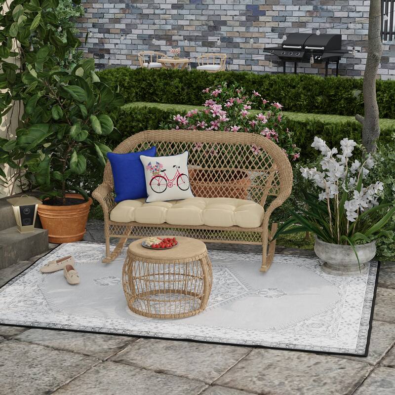 18" x 18" Americana Outdoor Throw Pillow with Welt - Set of 2 - 18'' L x 18'' W x 5'' H