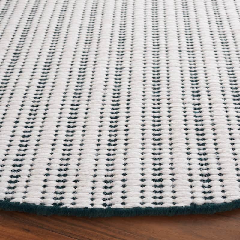 SAFAVIEH Handmade Vermont Muniba Wool & Cotton Rug
