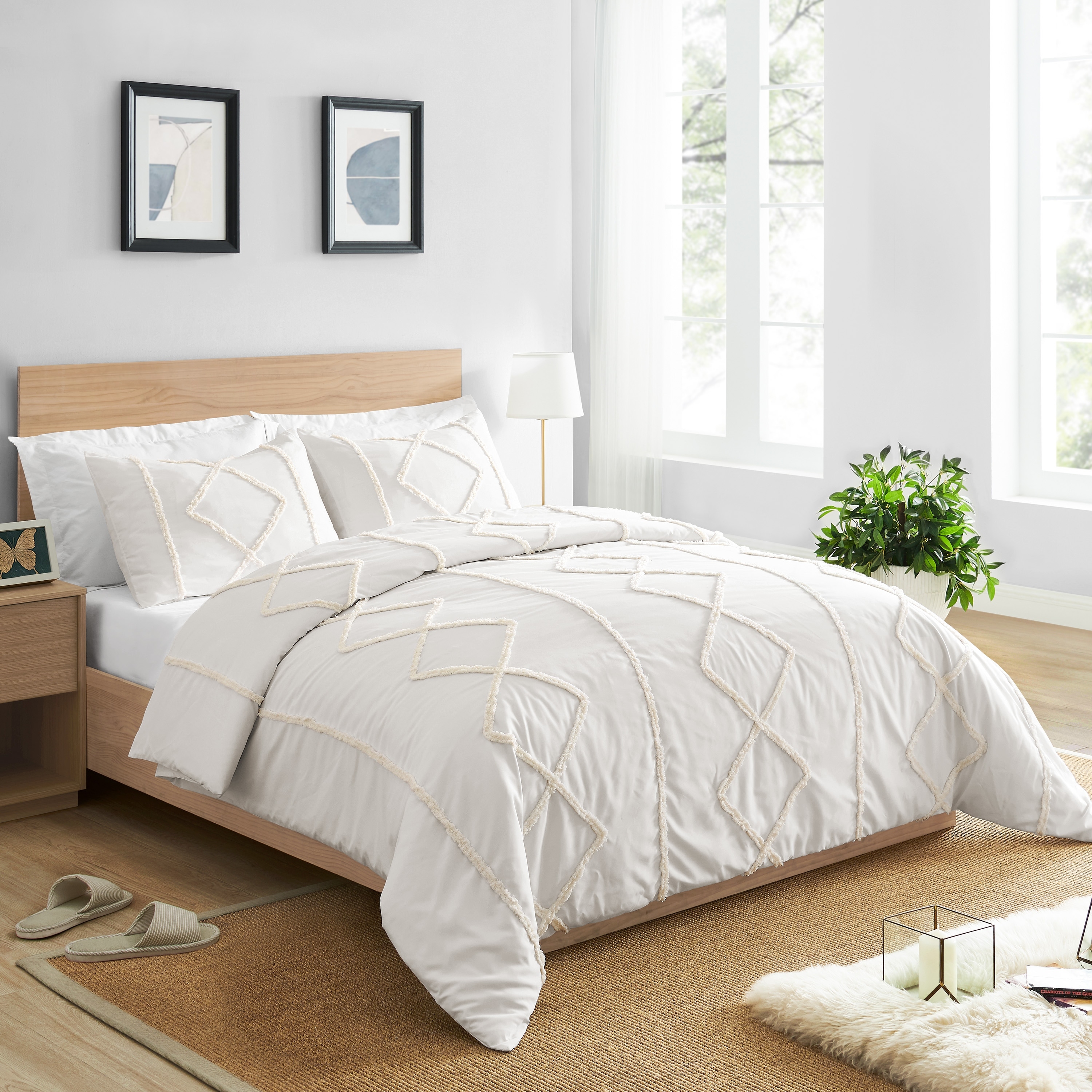 https://ak1.ostkcdn.com/images/products/is/images/direct/36fa7178d5edc76a27652936eba4e4659ef398d0/Sweet-Jojo-Designs-Solid-Ivory-Boho-Chic-Queen-Duvet-Cover-Bedding-Set-Bohemian-Farmhouse-Rustic-Southwest-Shabby-Minimalist.jpg