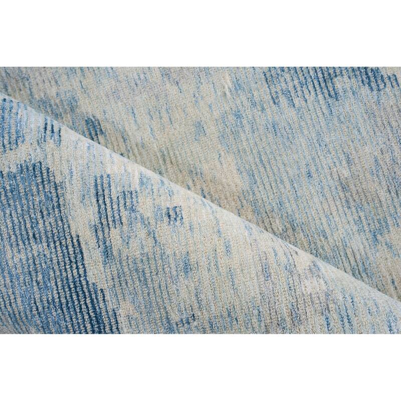 EXQUISITE RUGS Mineral Hand-loomed Wool/Bamboo Silk Blue Area Rug.