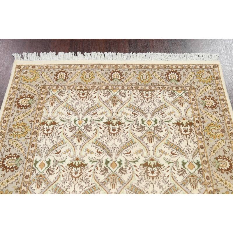 Wool/ Silk Vegetable Dye Tabriz Oriental Area Rug Hand-knotted Carpet - 4'0" x 6'4"