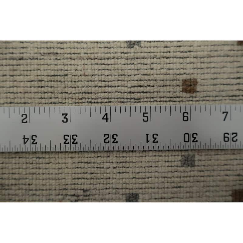 Hand Knotted Oriental 100% Wool Carpet Tribal Animal Pictorial Beige & Ivories Gabbeh Area Rug - 5' 2'' X 3' 3''