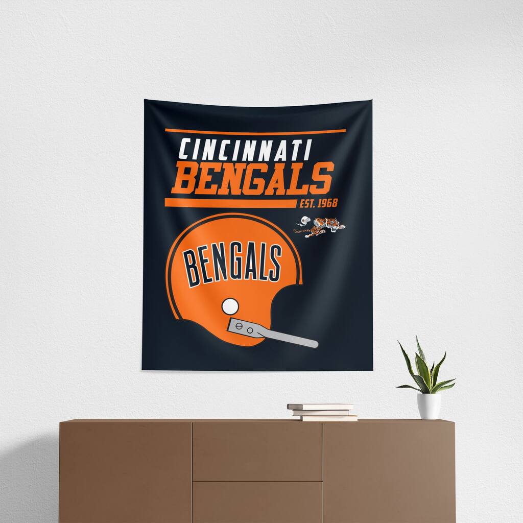 NFL Cincinnati Bengals 40 YD Dash Legacy Wall Hanging - 34"x40"
