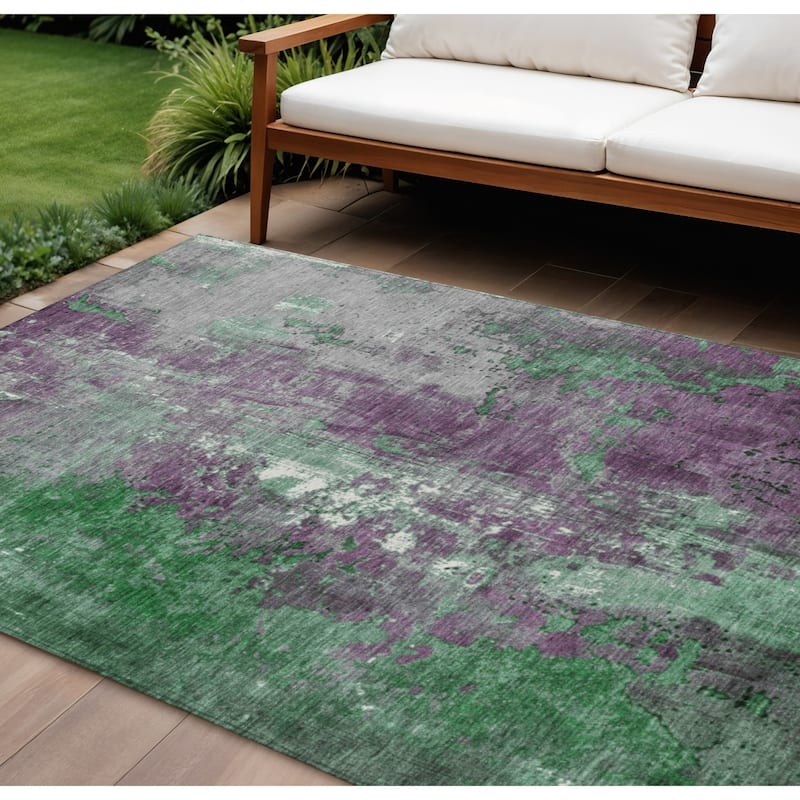 HomeRoots Abstract Transitional Rectangle Outdoor Rug - 8' X 10'