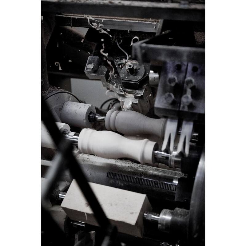 Peugeot 23737 Paris U'Select 9-Inch Salt Mill, Black Lacquer - black lacquer