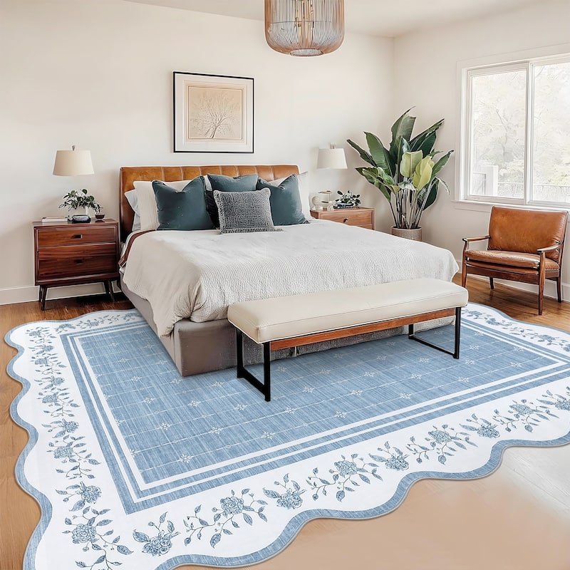Garvee Scalloped Rose Floral Bordered Area Rug