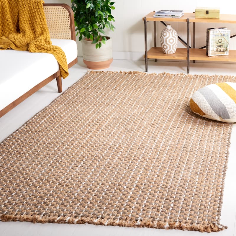 SAFAVIEH Handmade Natural Fiber Mikalah Farmhouse Fringe Jute Rug - 4' x 6' - Natural/Ivory
