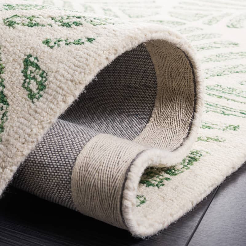 SAFAVIEH Handmade Jardin Sayde Botanical Wool Rug