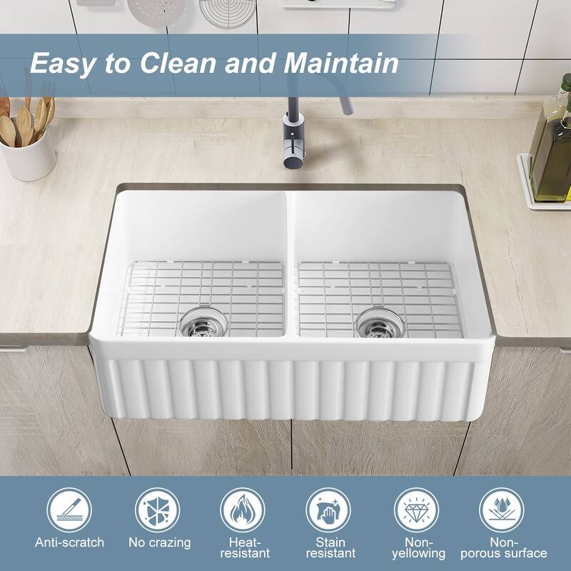 HOROW 33 in. Farmhouse/Apron-Front 50/50 Double Bowl White Fireclay Kitchen Sink with Bottom Grid and Strainer