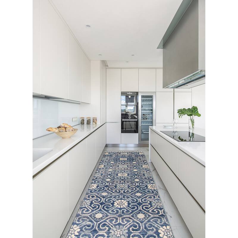ECARPETGALLERY Hand-knotted Mystique Blue Wool Rug - 2'8 x 9'11