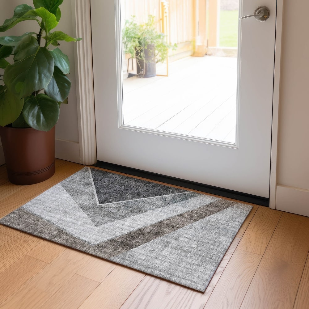 Machine Washable Indoor/ Outdoor Chantille Modern Geometric Rug