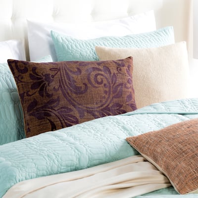 Artistic Weavers Lundie Damask 16x24-inch Lumbar Throw Pillow