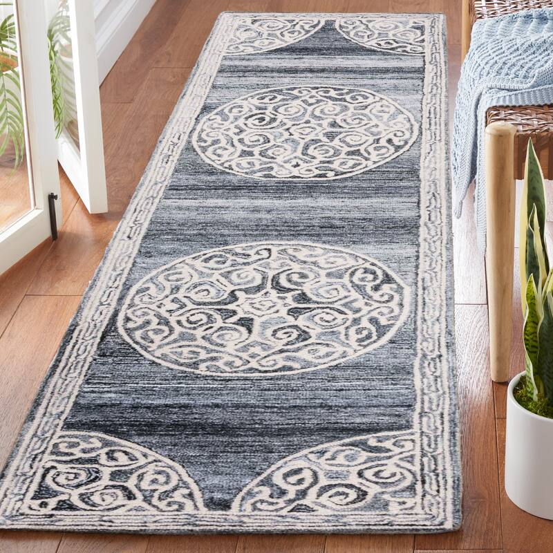 SAFAVIEH Handmade Metro Tietje Medallion Wool Rug - 2'3" x 8' Runner - Grey/Ivory