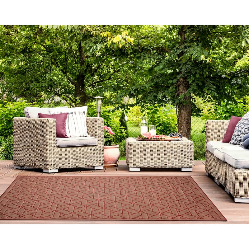 Liora Manne Carmel Pyramid Indoor/Outdoor Rug