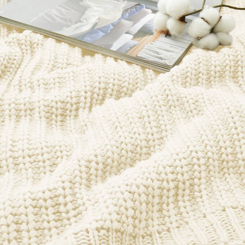 Lightweight Soft 50"x60" Chunky Knit Throw Blanket Couch Cover