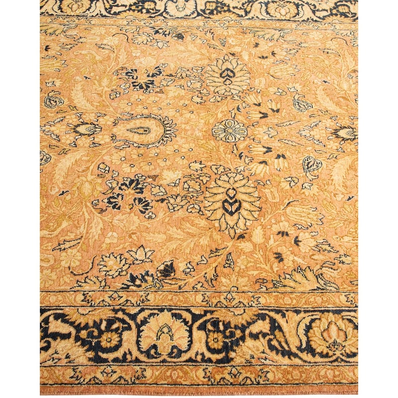 Overton Handknotted Wool Traditional Oriental Beige Area Rug - 4' x 6'