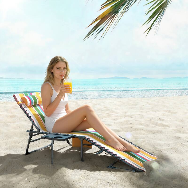 Outsunny Folding Chaise Lounge Chair Outdoor Tanning Chair with Side Table, 5-Level Adjustable Beach Lounge Chair with Headrest