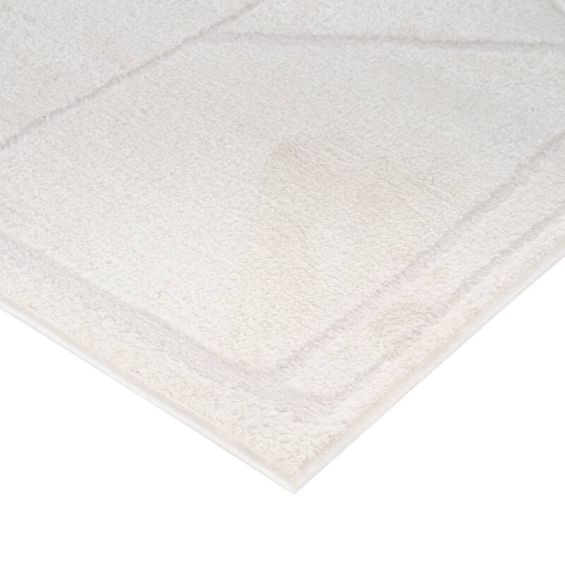 HomeRoots Geometric Rectangle Area Rug