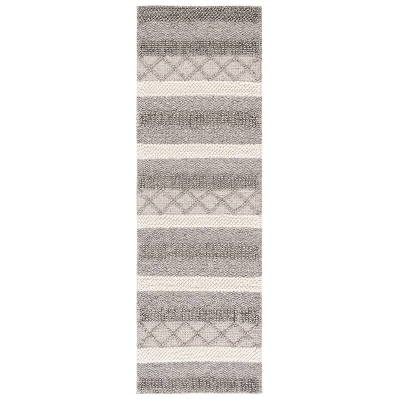 SAFAVIEH Handmade Natura Elianna Farmhouse Boho Rug
