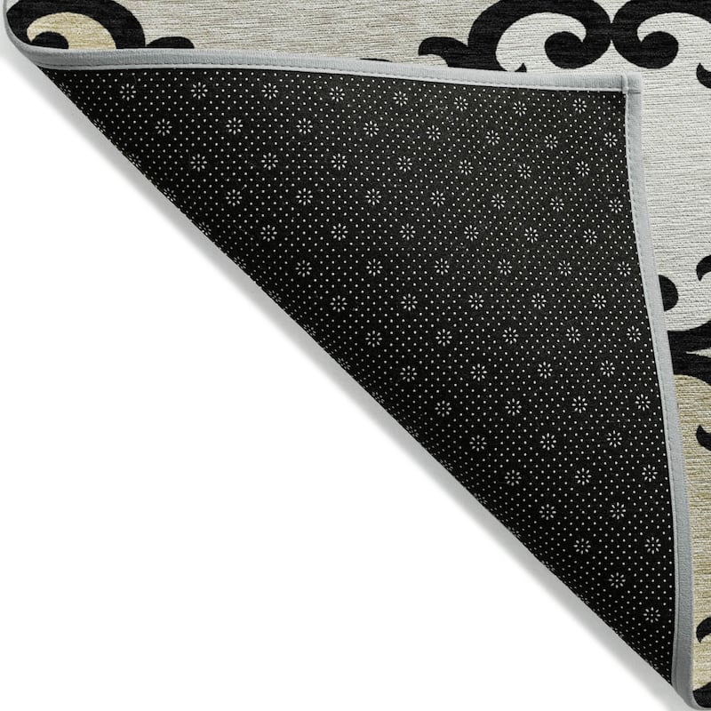 HomeRoots Trellis Transitional Rectangle Outdoor Rug