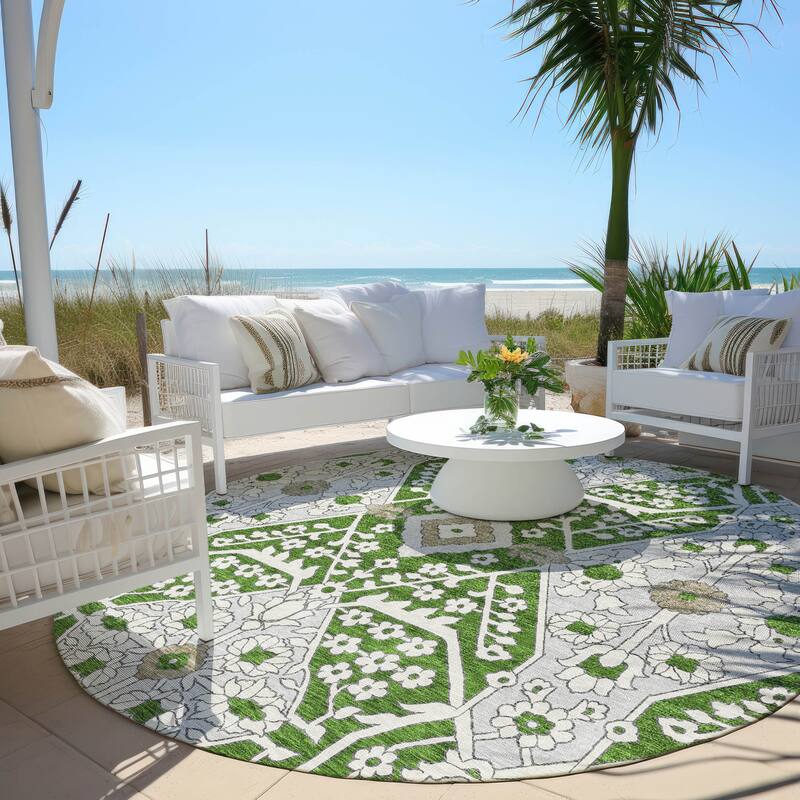 Machine Washable Indoor/ Outdoor Chantille Traditional Rug - Green - 8' x 8'