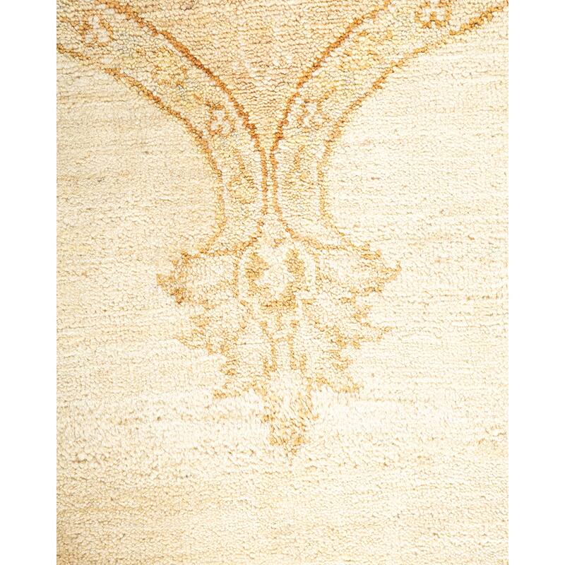 Overton Hand Knotted Wool Vintage Inspired Traditional Mogul Ivory Area Rug - 8 x 10