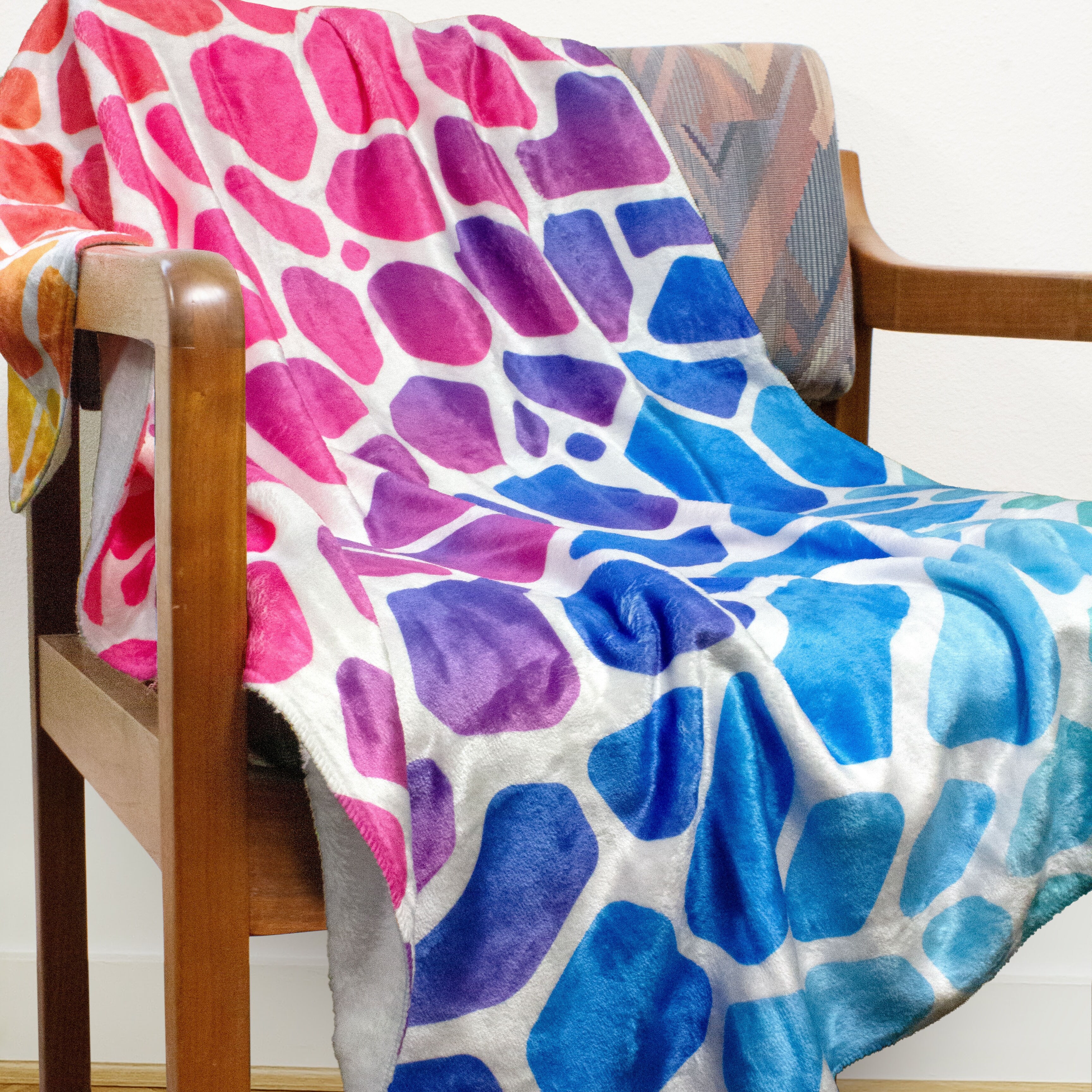 Giraffe Print Throw Blanket-image