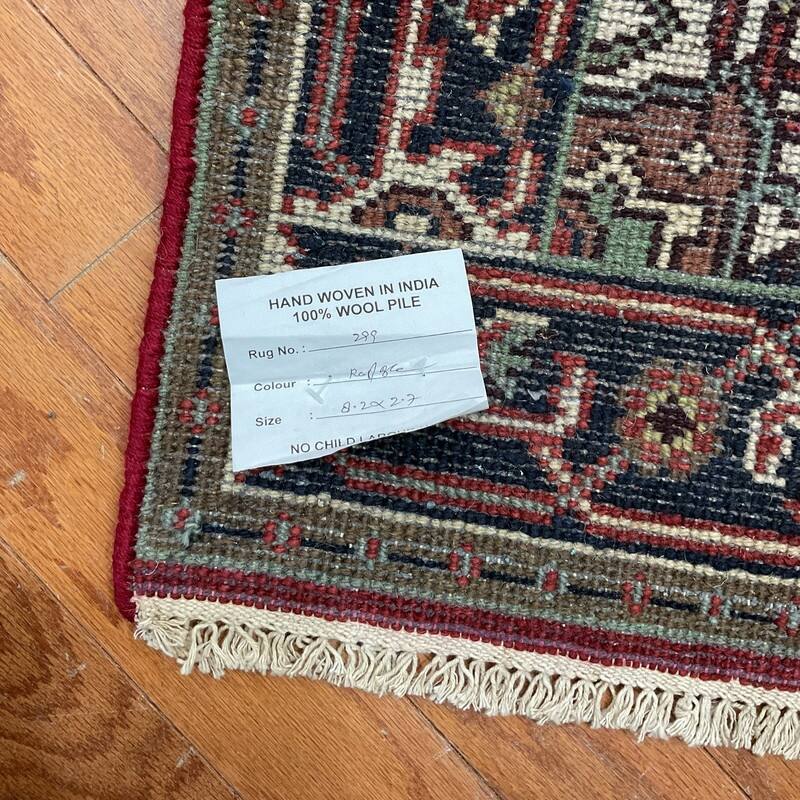 Handmade One-of-a-Kind Heriz Wool Oriental Rug 2'7 x 8'2 - 2.7 x 8.2