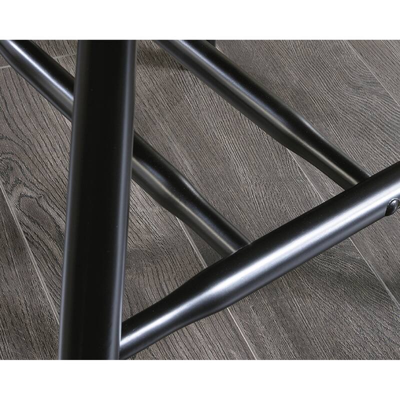 New Grange Collection Spindle Back Chair (set of 2)