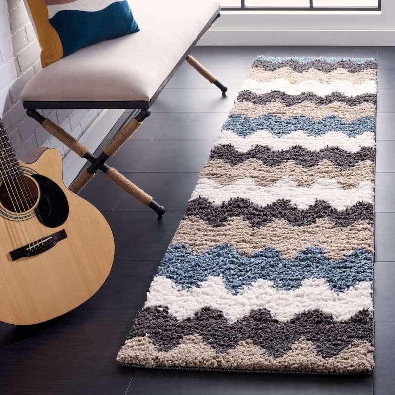 SAFAVIEH Calico Shag Andriana 1.5-inch Thick Rug - 2'2" x 8' Runner - Black/Taupe