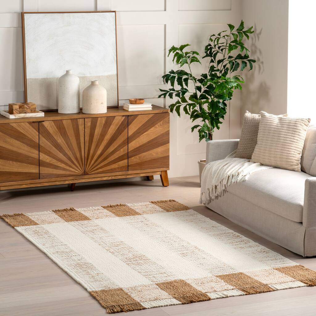 Nuloom Wisteria Striped Wool Blend Tasseled Area Rug