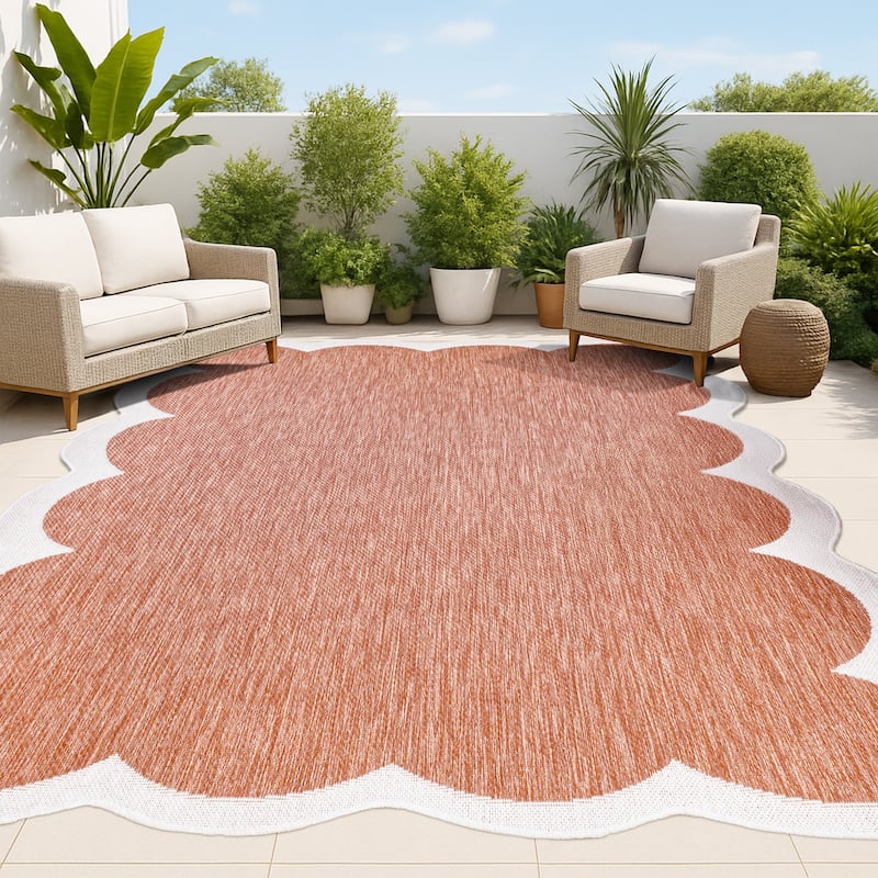 JONATHAN Y Alice Classic Cottage Two-Tone Scalloped Indoor/Outdoor Shaped Area Rug