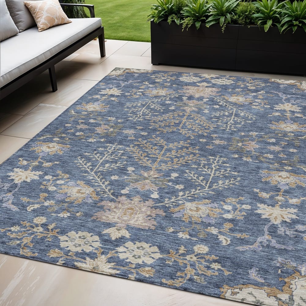 HomeRoots Floral Transitional Rectangle Outdoor Rug