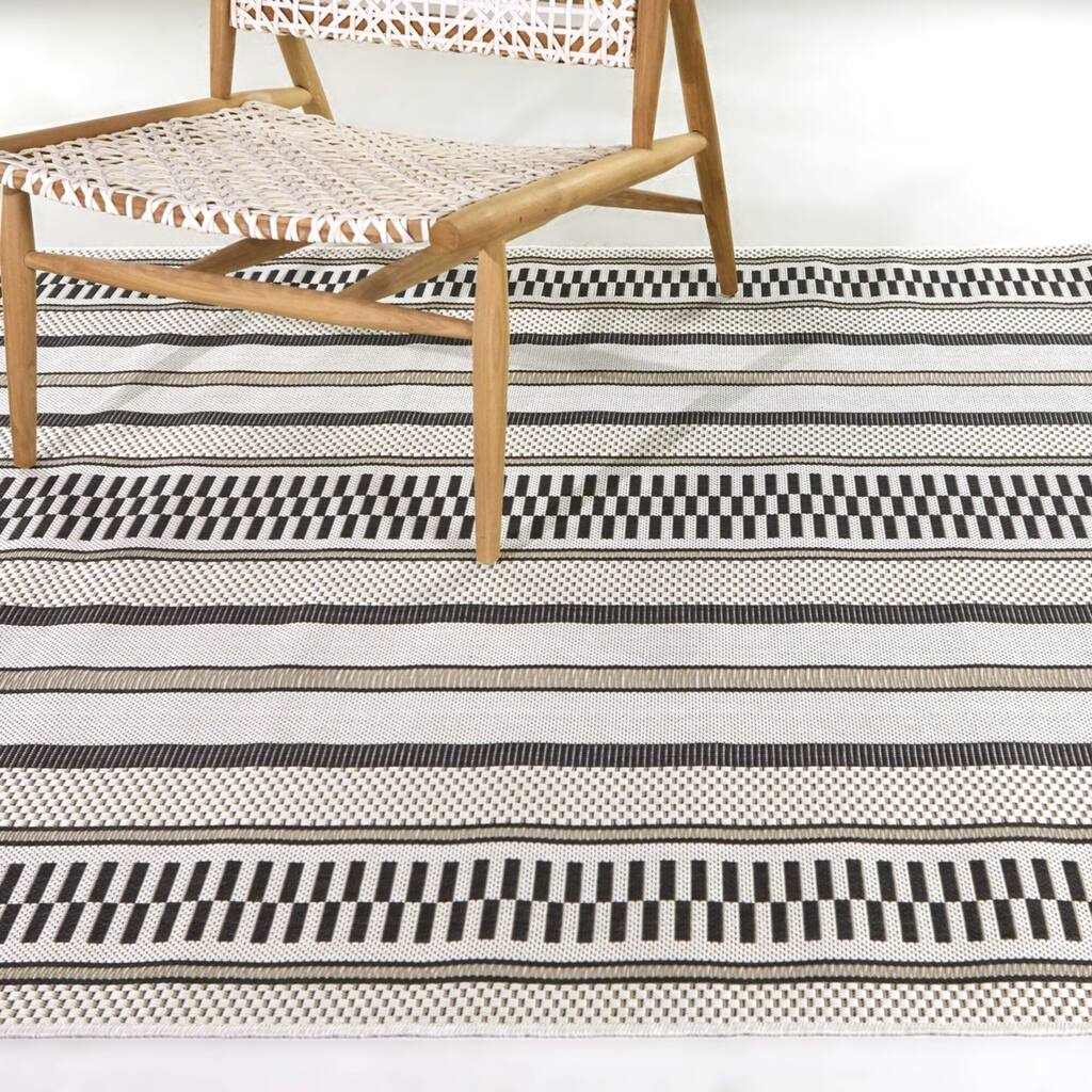 Denning Striped Indoor/Outdoor Area Rug