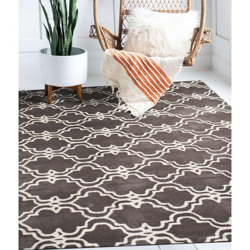 Hand-tufted Wool Gray Traditional Trellis Moroccan Rug - 5' x 8' - 5' x 8' - Grey