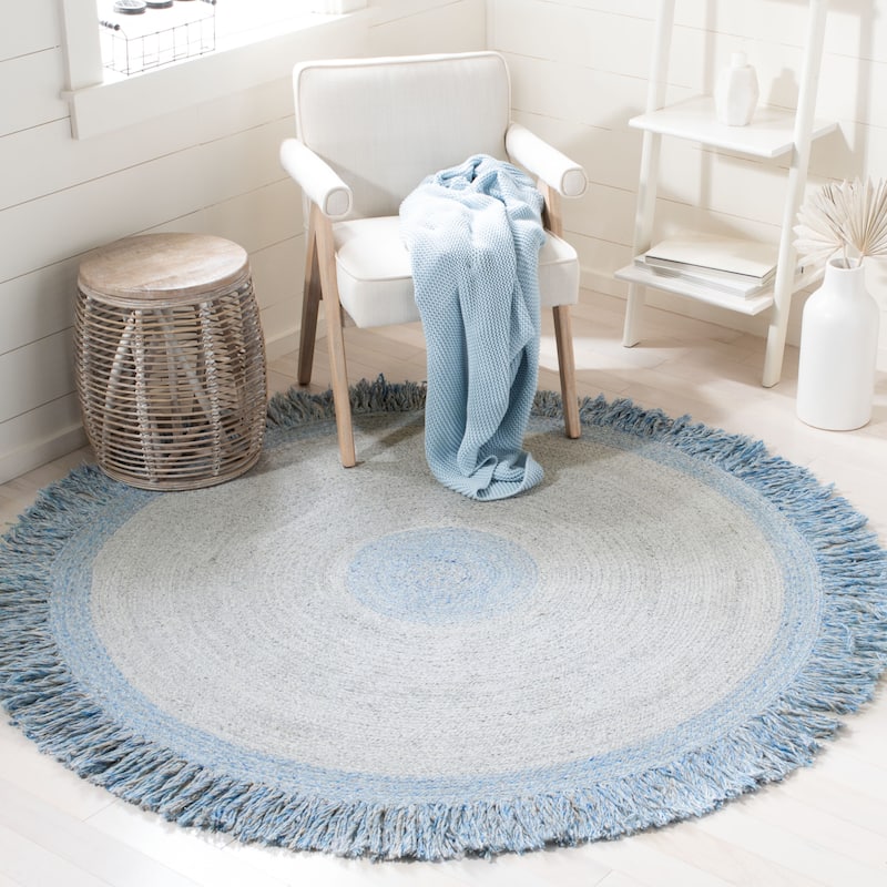 SAFAVIEH Handmade Cape Cod Mihrican Farmhouse Polyester Rug - 4' Round - Blue/Grey