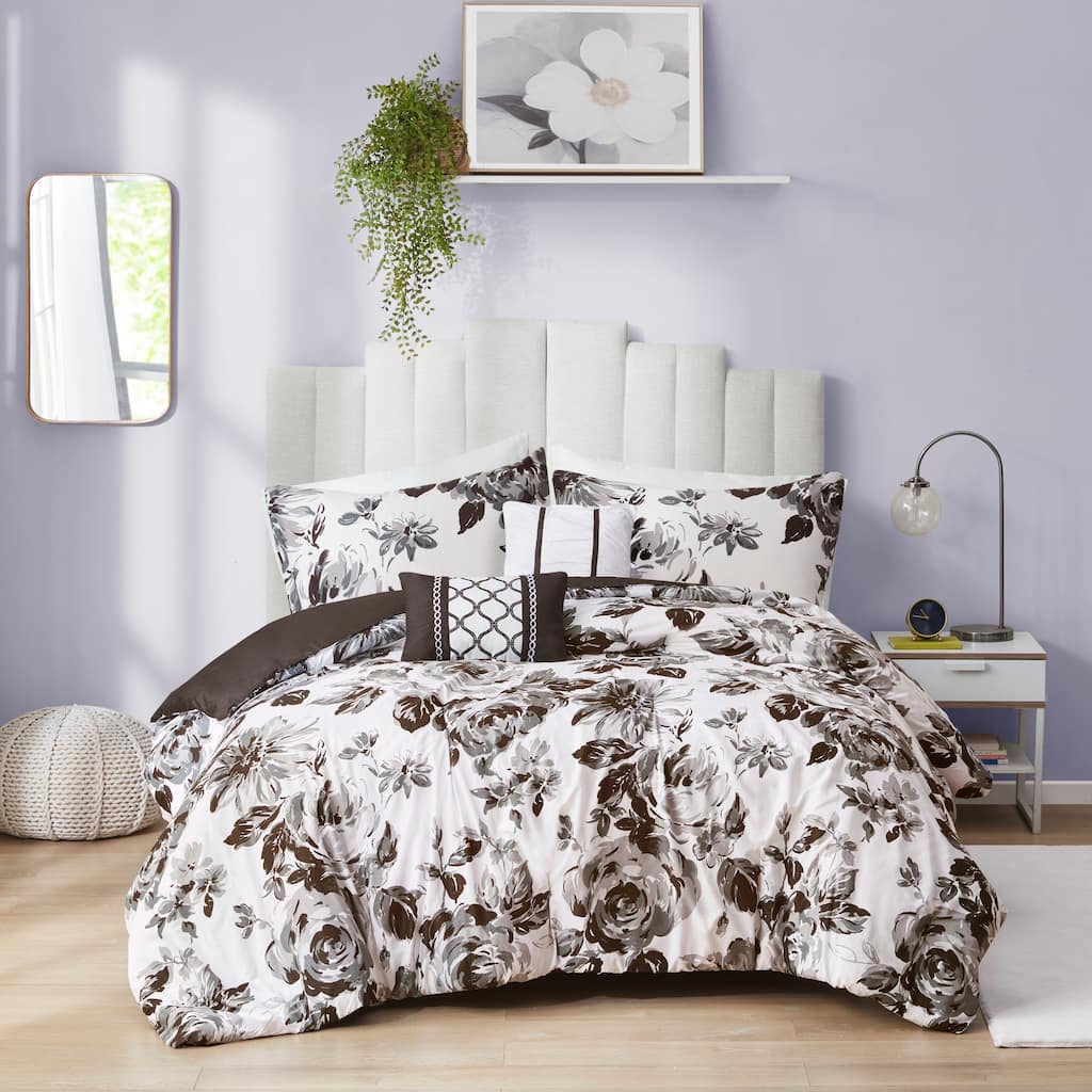 Renee Black/ White Floral Print Comforter Set by Intelligent Design