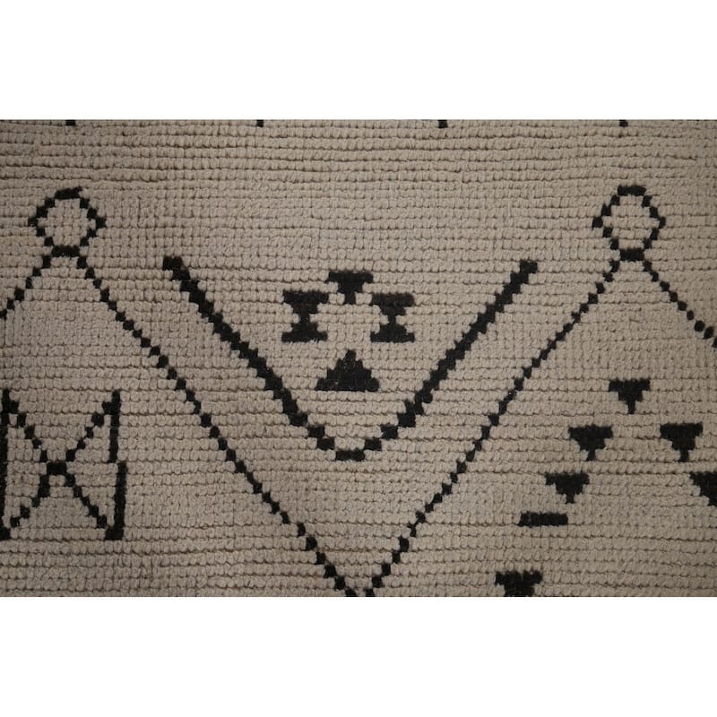 Moroccan Oriental Area Rug Hand-Knotted Wool Carpet - 6'9"x 10'8"