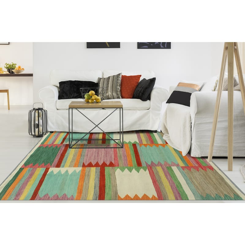 Modern Flatweave Pazira Ivory/Green Rug - 5'10" x 8'0"
