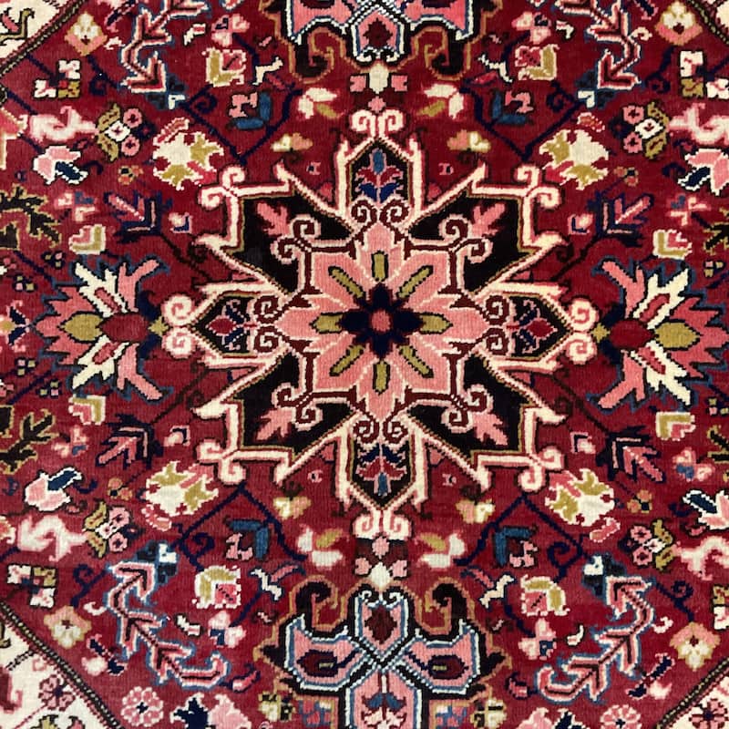 HERAT ORIENTAL Handmade Heriz Wool Rug - 3'10" x 5'1"