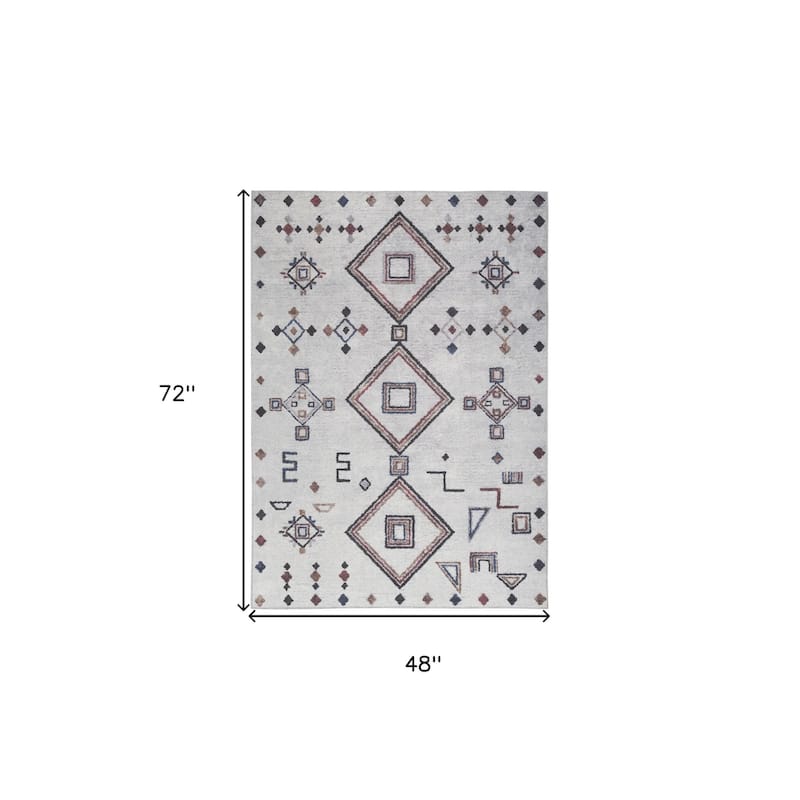 Power Loomed Geometric Modern Area Rug - 72' X '48' X '0.28