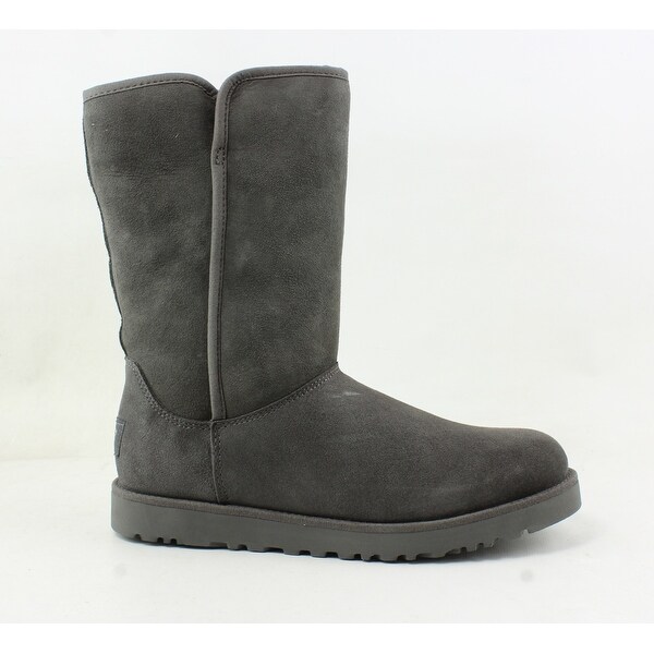 womens ugg boots size 5