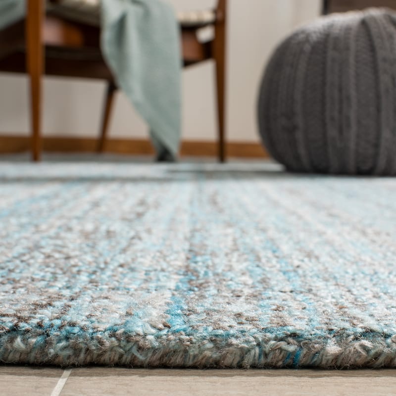 SAFAVIEH Handmade Abstract Nettie Modern Viscose Rug