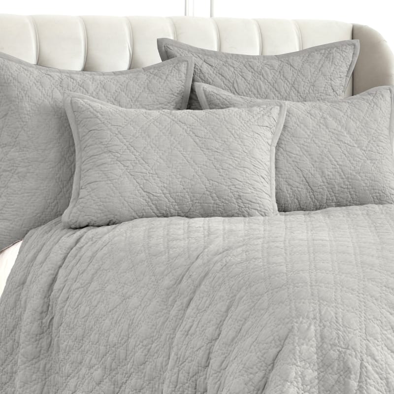 Emory Pewter King Quilt