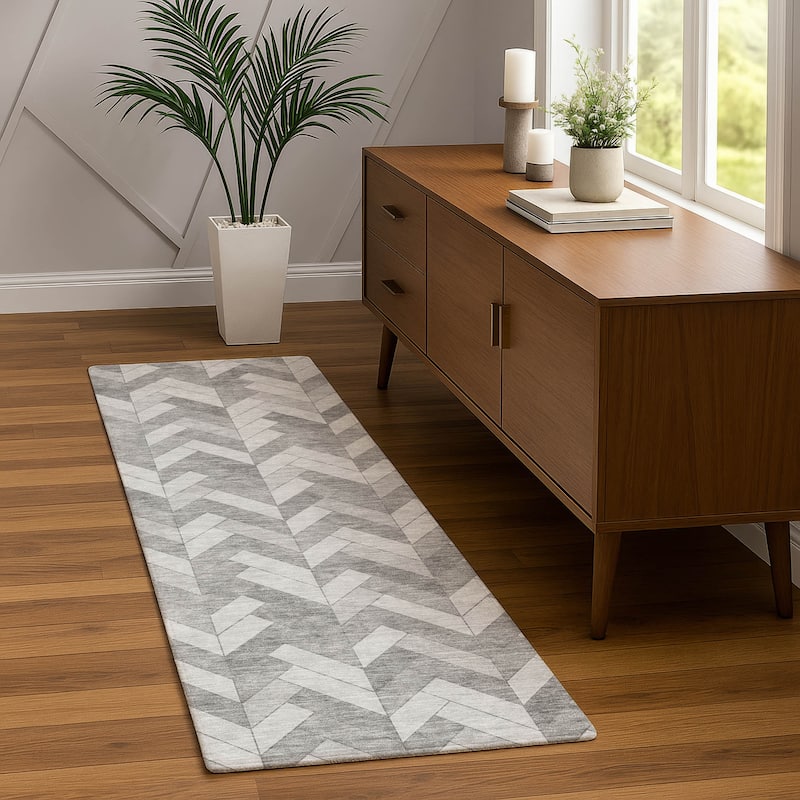 Machine Washable Indoor/ Outdoor Modern Chevron Chantille Rug