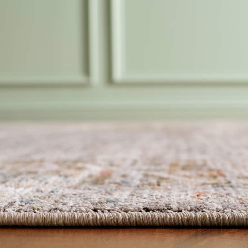 Martha Stewart by SAFAVIEH Loise Traditional Medallion Rug